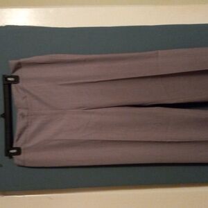 AK  ANNE KLEIN STRETCH GRAY DRESS SLACKS (NEW WITH TAGS)